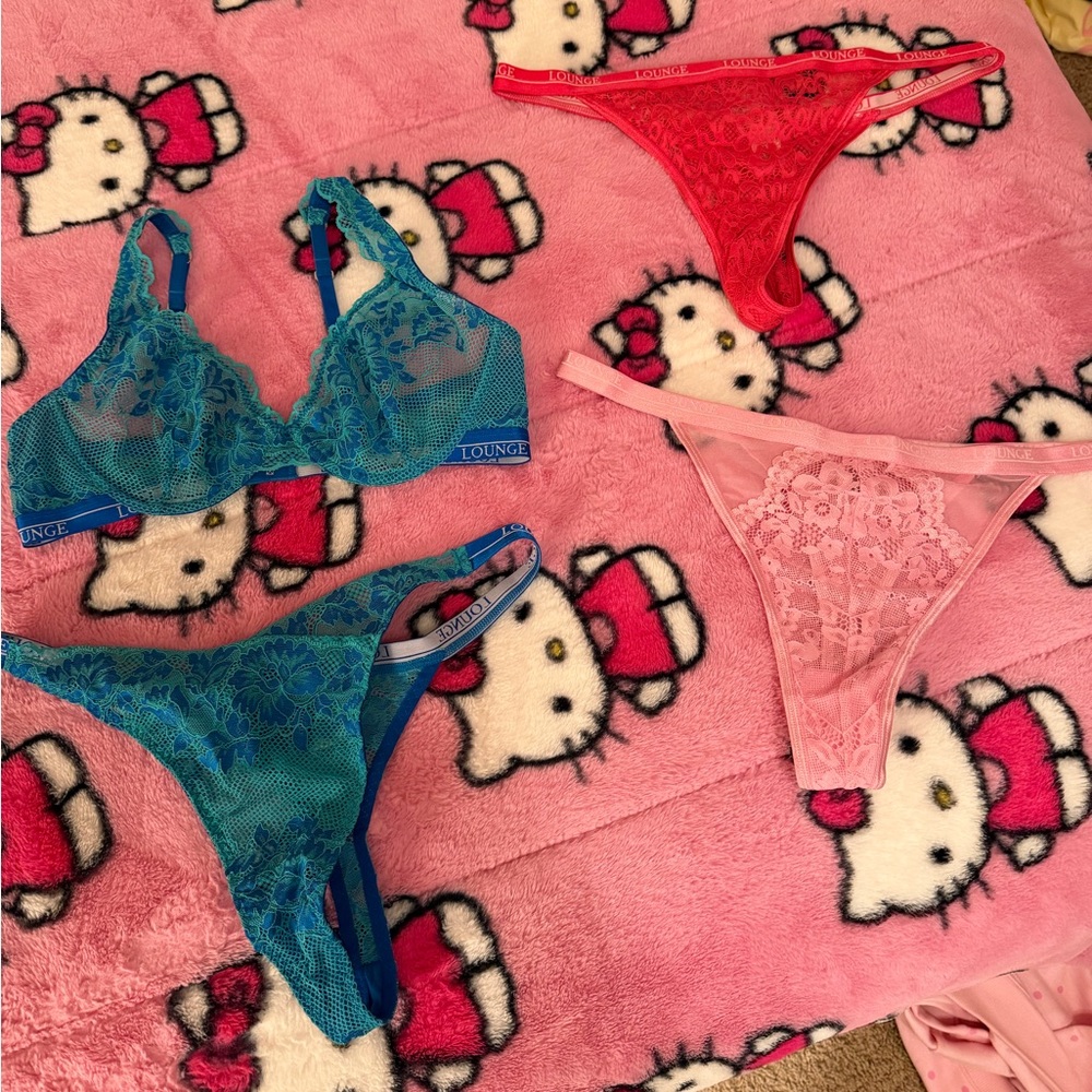 Women's Lace Lingerie Set